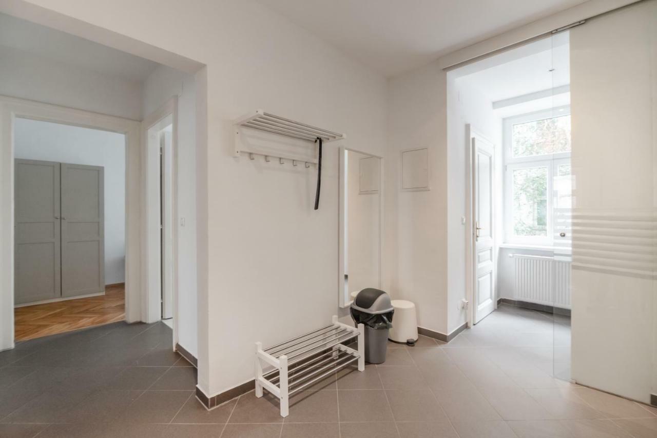 Universum 2 Appartement *